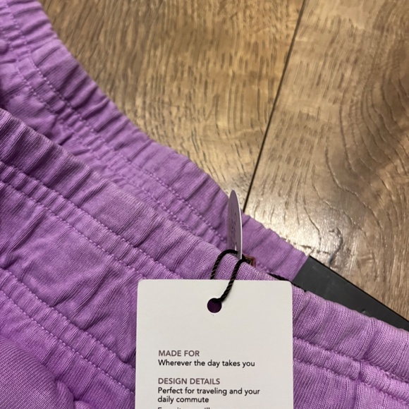 CALIA shorts size Medium NWT - Picture 6 of 8